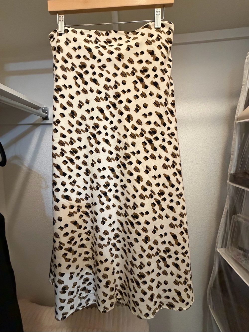 Wishlist Cream Leopard Print Midi Skirt